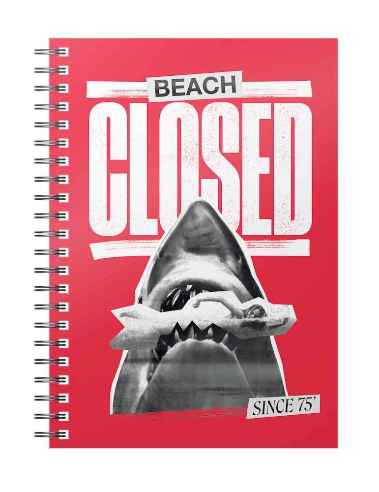 Libreta Espiral Roja Tiburón: Beach Closed Since 1975